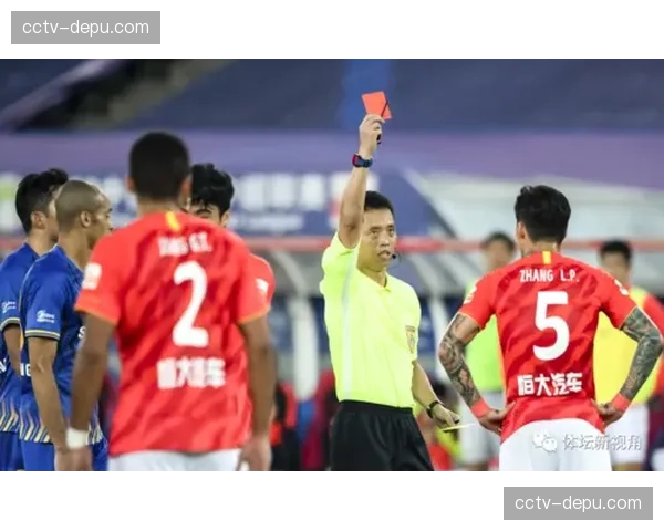 中超裁判理论与VAR考核:由国际足联推荐外籍专家出题 中超裁判理论与VAR考核:由国际足联推荐外籍专家出题